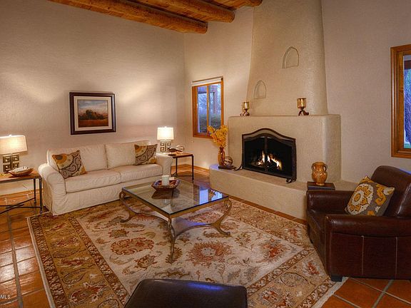 4th image of 1061 E Calle De La Cabra