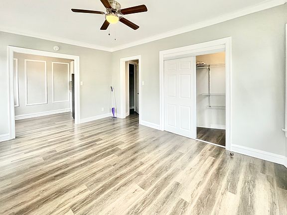 2nd image of 7645 N Rogers Ave APT 2E