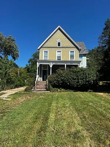 1420 W 37th Ave Photo 1