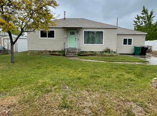 20 W Valley Dr, Murray, UT 84107