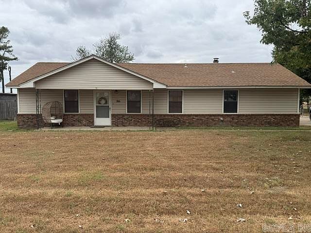 1st image of 306 E Delta Rd