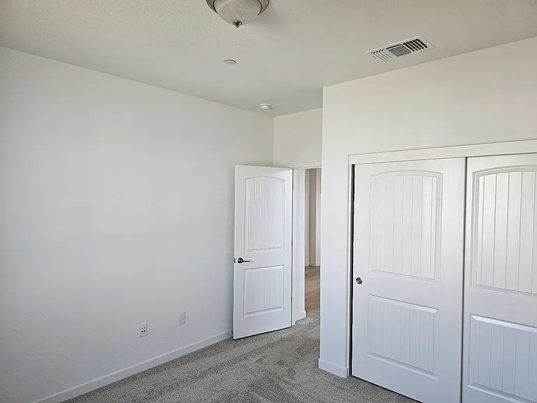 1870 Trinity Ct — Photo 20