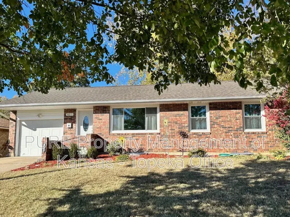 5216 SW 33rd St, Topeka, KS 66614