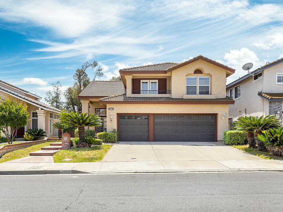 1st image of 2383 Valley View Dr