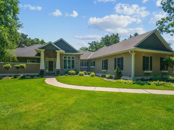 4849 Olson Lake Trl N, Lake Elmo, MN 55042