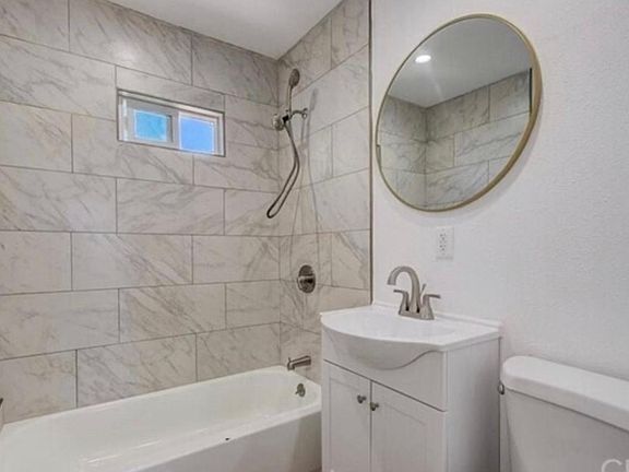 2nd image of 1207 E 87th Pl