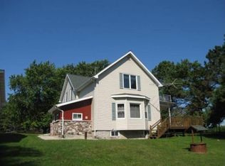 1919 Wentker Ln, Mishicot, WI 54228