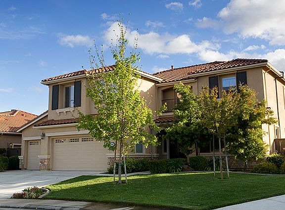 2nd image of 1481 Farmgate Cir