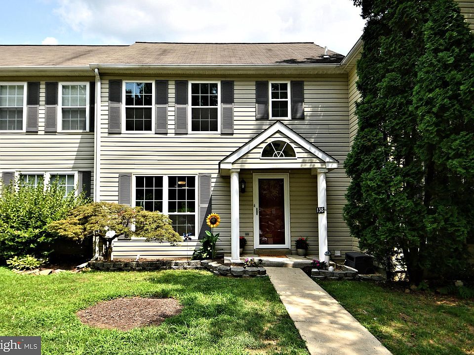 138 Village Dr, Schwenksville, PA 19473 Zillow