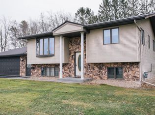 610 E Maple St, Withee, WI 54498