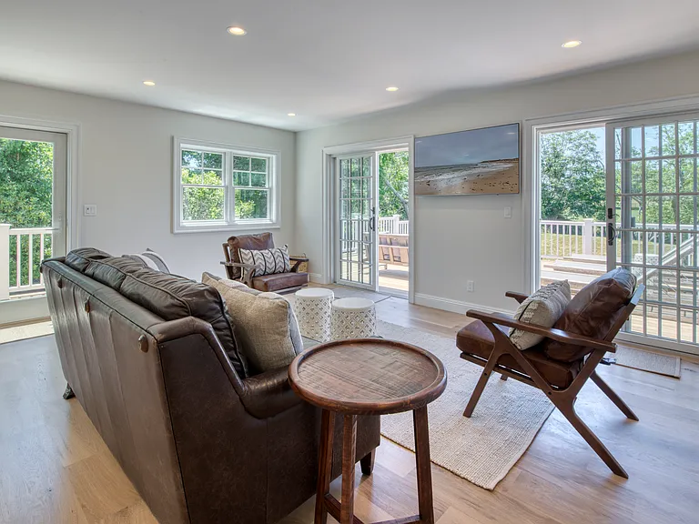 288 Fairview Ave — Photo 14
