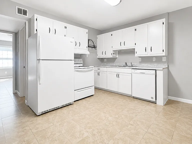 504 Spainhour Rd — Photo 3