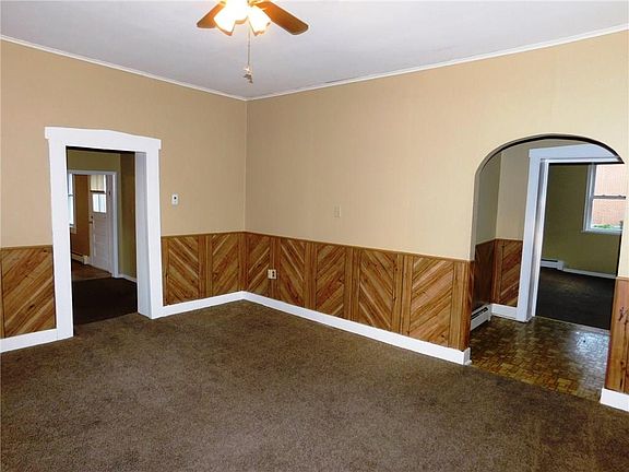 5th image of 306 N Franklin St