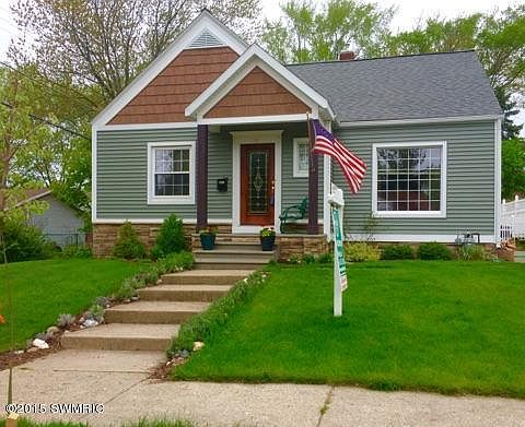 2nd image of 521 Oakes Ave