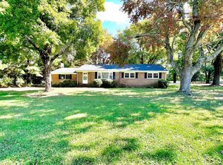 1068 Lodge Rd, Callao, VA 22435