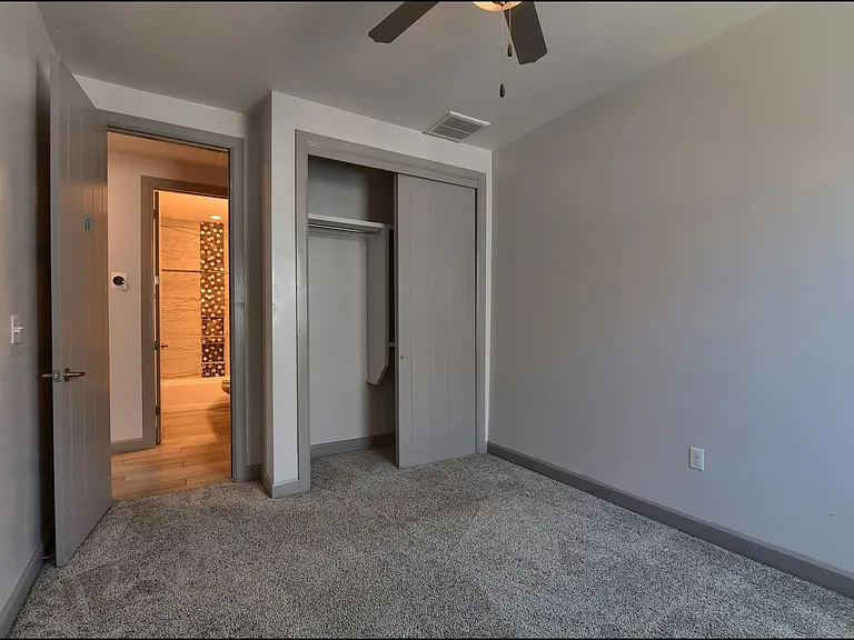 312 Vin Almoradi Ct — Photo 28