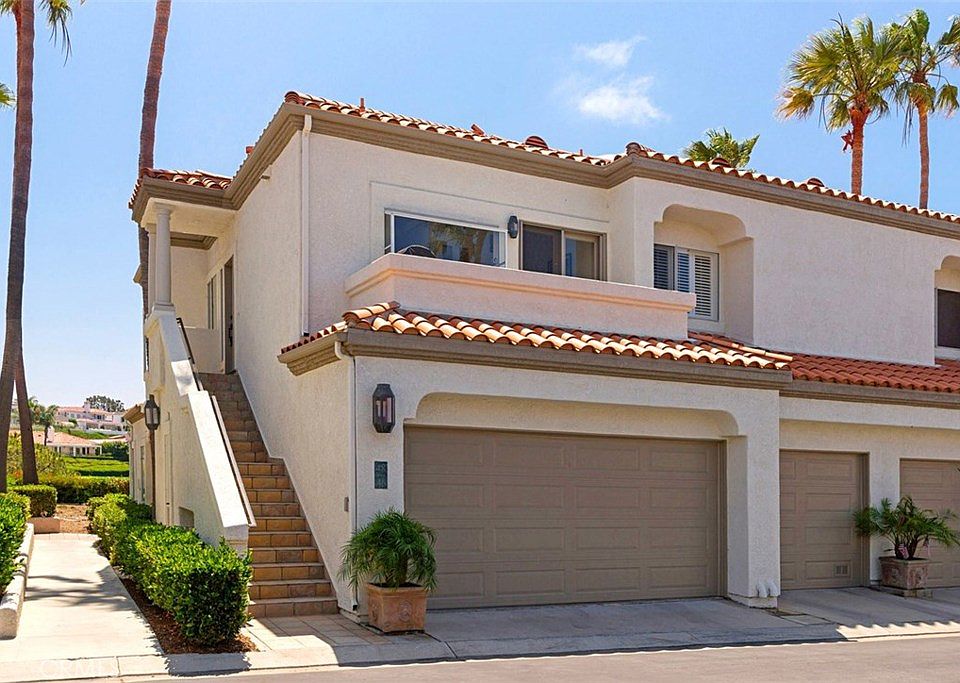 1st image of 48 Tennis Villas Dr