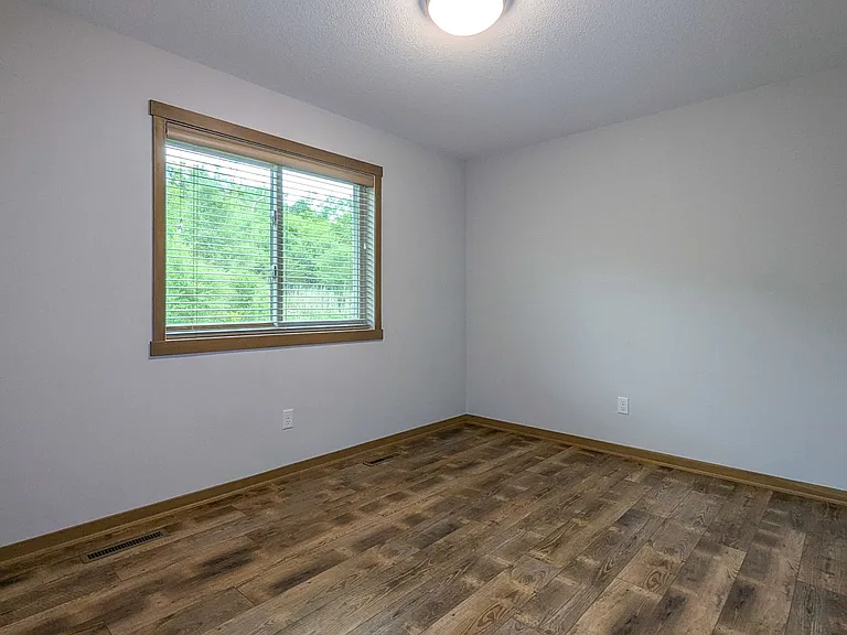 2201 Hadley Hills Dr NE — Photo 12