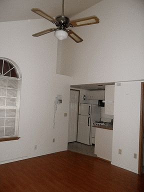 3rd image of 201 E Division Ct APT A