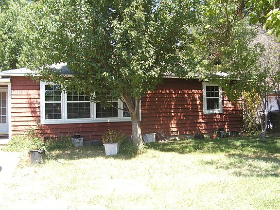 5th image of 7725 Glenn Ave
