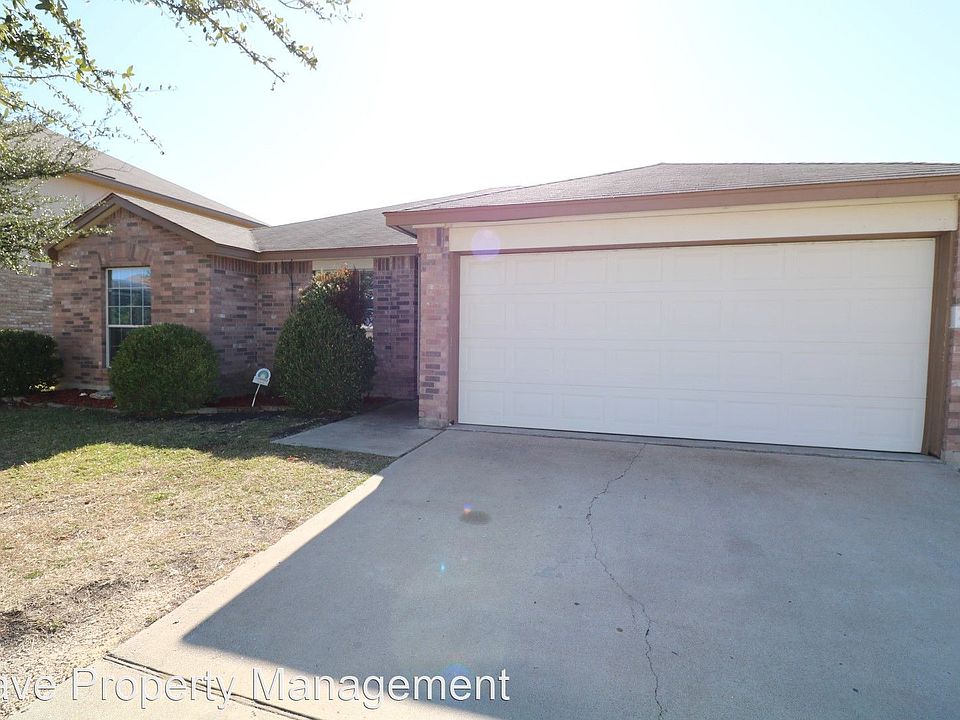 1st image of 4902 Sydney Harbour Ct