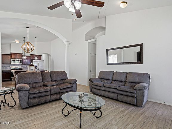 3rd image of 14329 Nick Drahos Ln