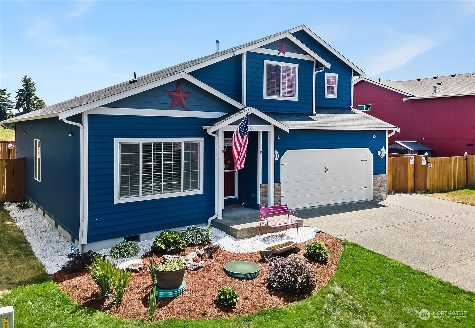 16628 Rainer View Drive SE photo 1