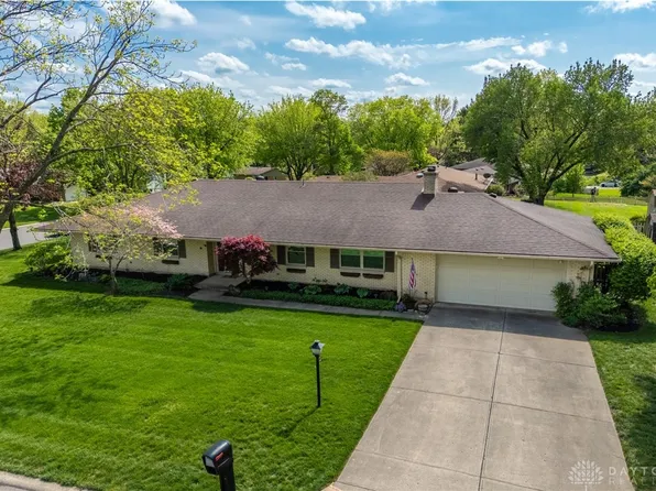 6199 Laurelhurst Ln, Dayton, OH 45459