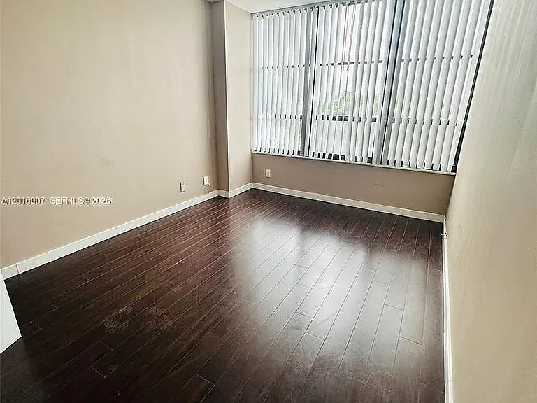 600 Three Islands Blvd #304B — Photo 3