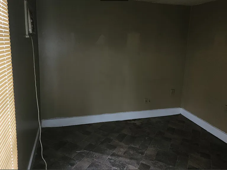 1485 E Mallory Ave #2 — Photo 5