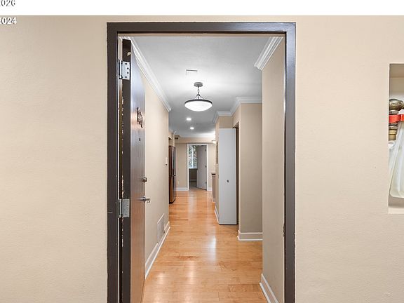 5th image of 1205 SW Cardinell Dr Unit 802