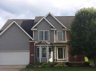 9261 Cook Rd, Gaines, MI 48436