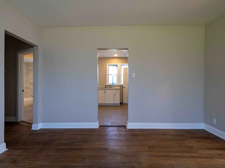 4204 Clements St #1 — Photo 9
