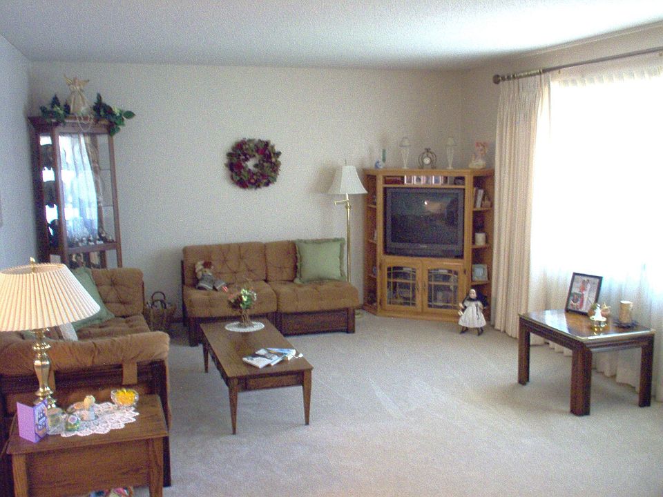 2nd image of 6809 Zenith Ave N