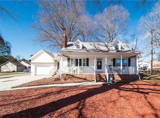 4574 Follansbee Rd, Winston Salem, NC 27127