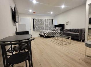 1820 S La Brea Ave #305, Los Angeles, CA 90019