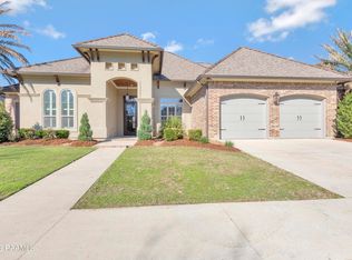 106 Rue De Chambery, Broussard, LA 70518
