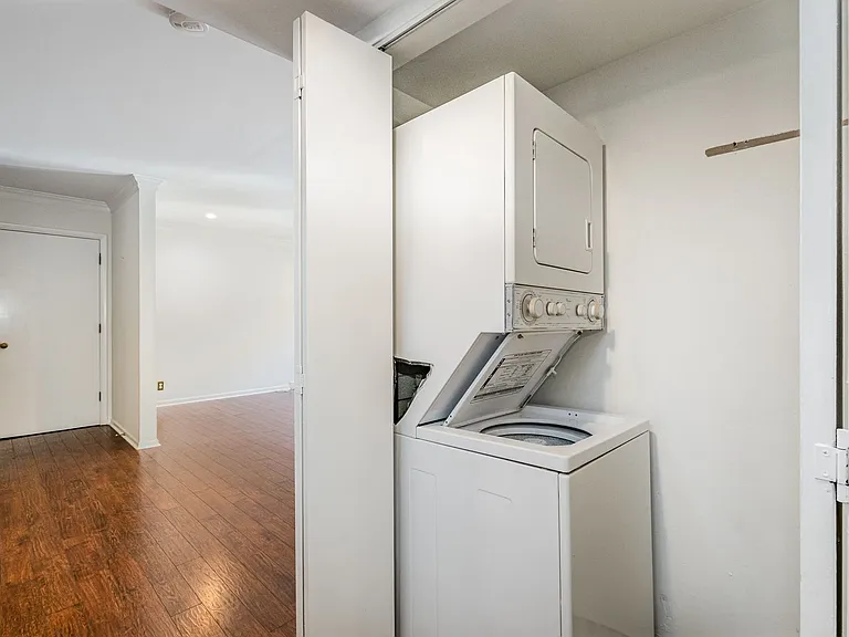 116 Harding Pl #3 — Photo 13