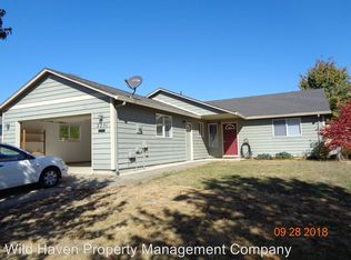 2251 SW Redmond Hill Rd, McMinnville, OR 97128