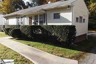 2nd image of 9 Blythewood Dr