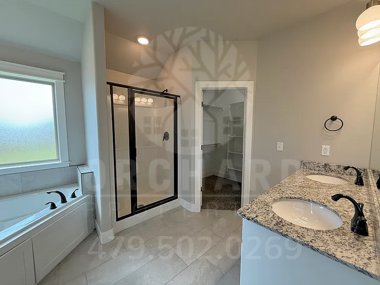 927 Fair Oaks St — Photo 12