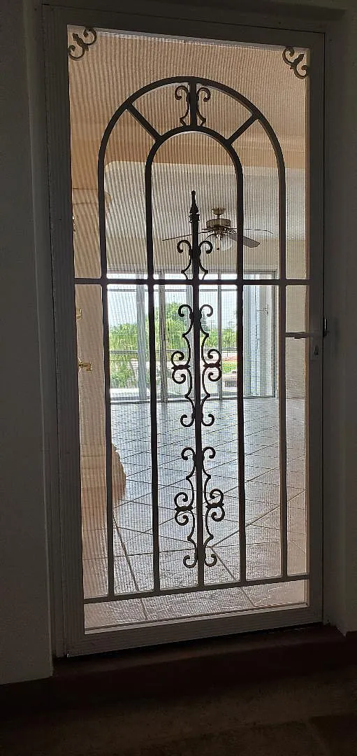 1 bed, 1.0 bath, 600 sqft, $1,600 — Photo 1