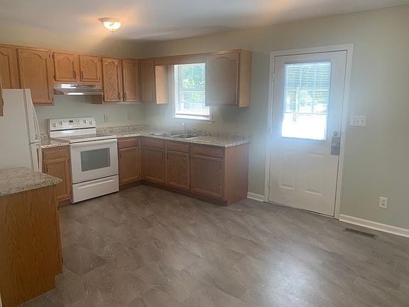 4th image of 501 Abington Dr