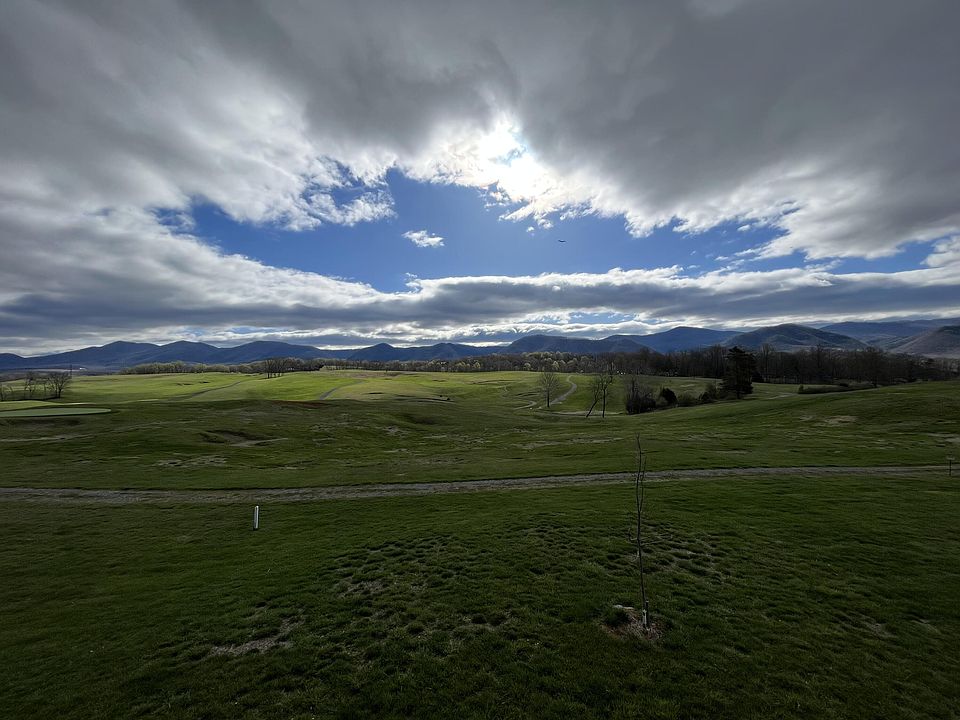 2nd image of 14 Vista Links Dr