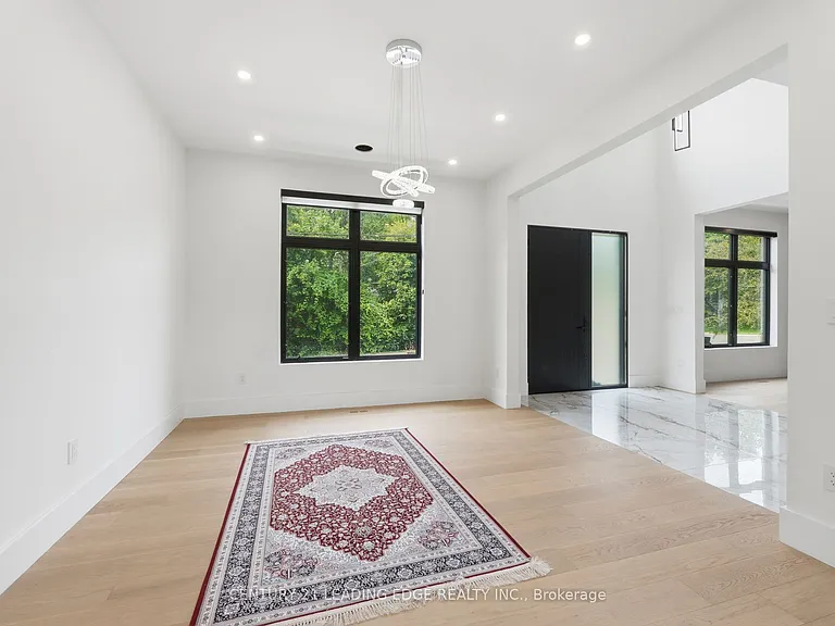 1362 Devon Rd — Photo 4
