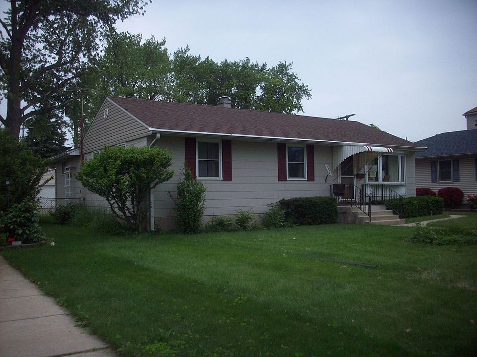 2nd image of 2838 Hawthorne St