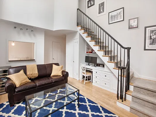 Sold by Sotheby's International Realty | media 9