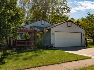 3411 W Woodhaven Dr, Bloomington, IN 47403