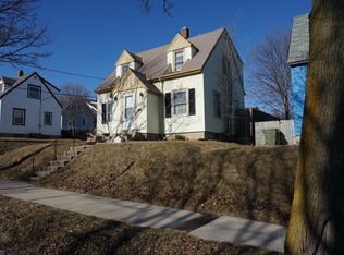 2915 S Ellen St, Milwaukee, WI 53207