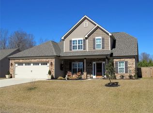 224 Montreat Dr, Lexington, NC 27295